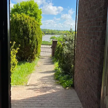 Apartament Przy Wisle דירה טצ'ב